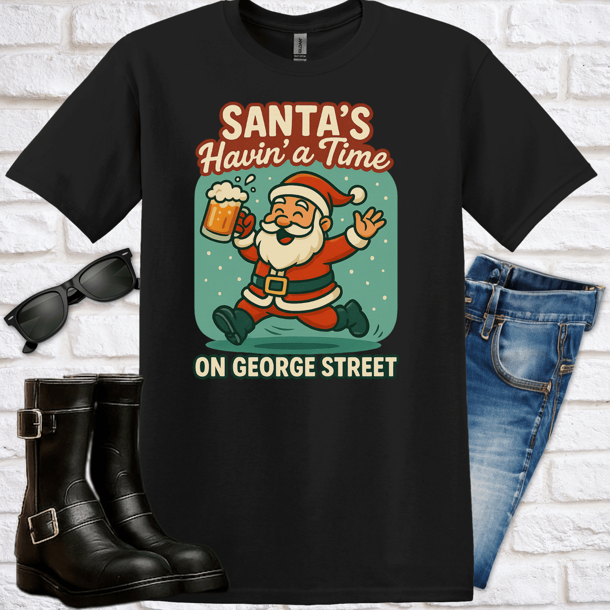 "Santa's Havin' a Time on George Street" T-Shirt