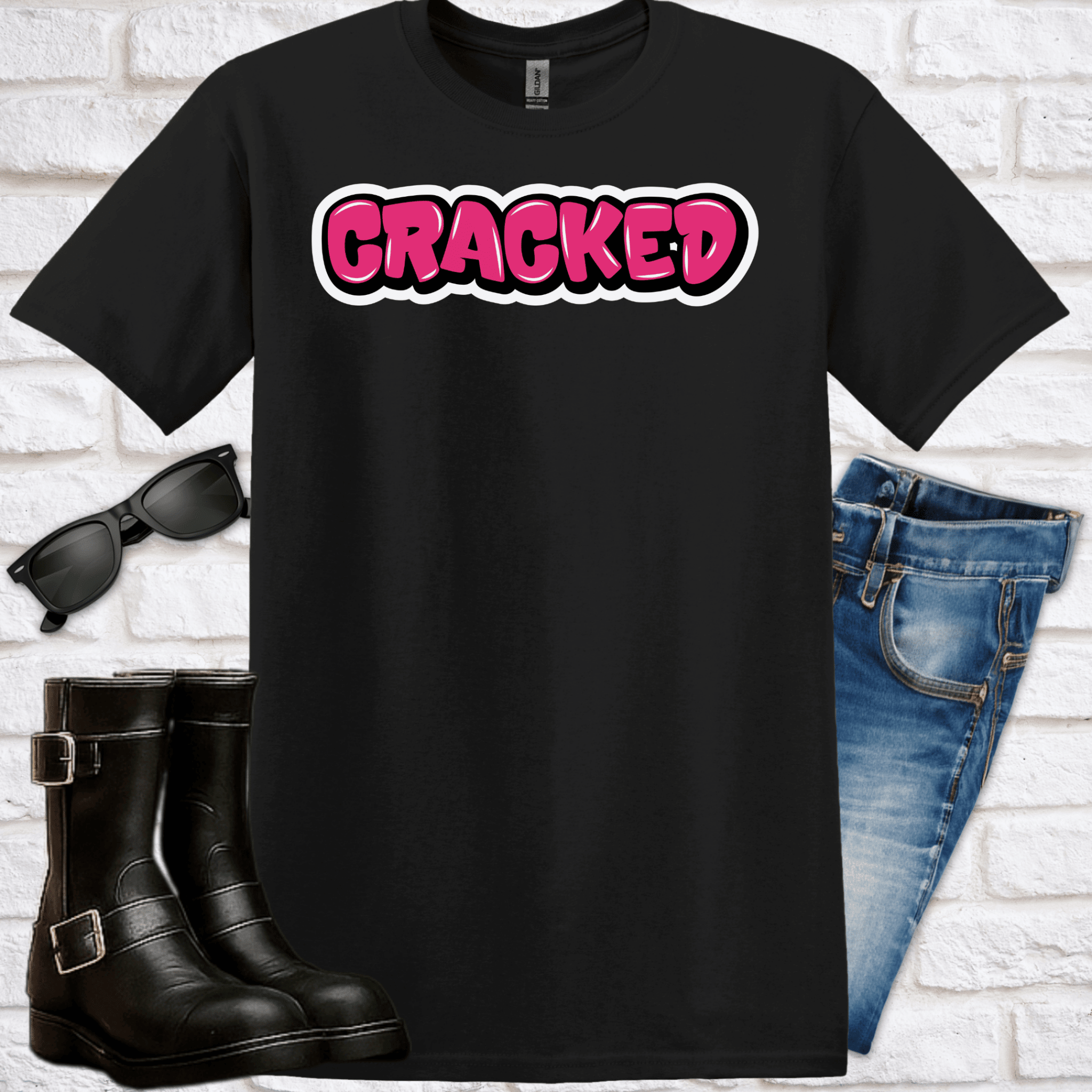 Graffiti Style "Cracked" T-Shirt - Newfinese Please