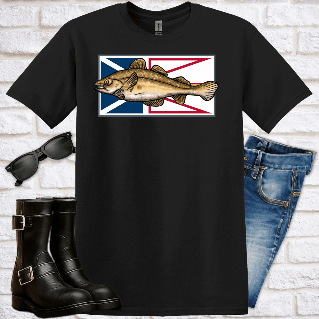 Signature Cod & Flag T-Shirt - Newfinese Please